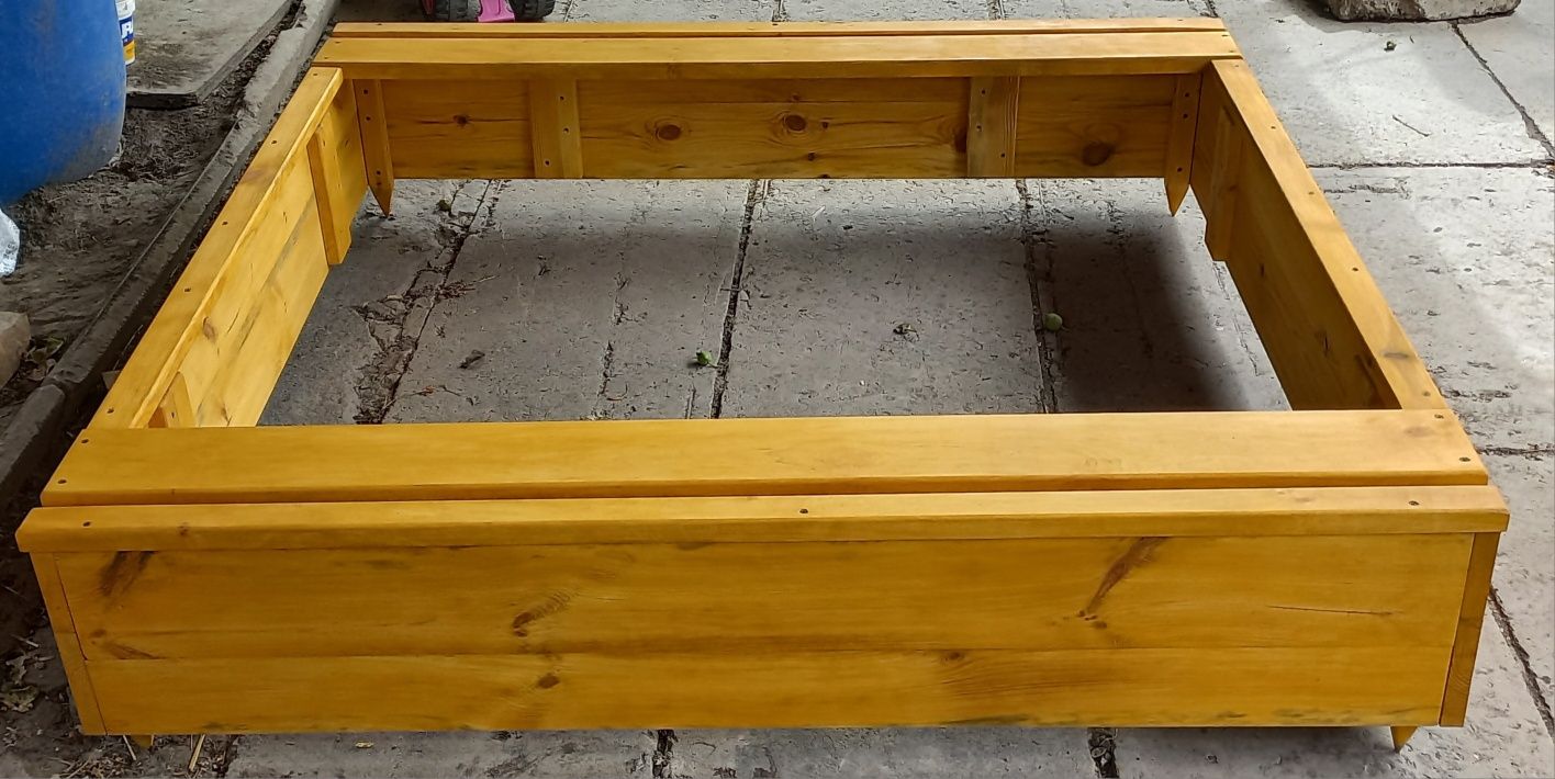 Продам  пісочниці.Різних розмірів.Закриті або відкриті.Якісні.