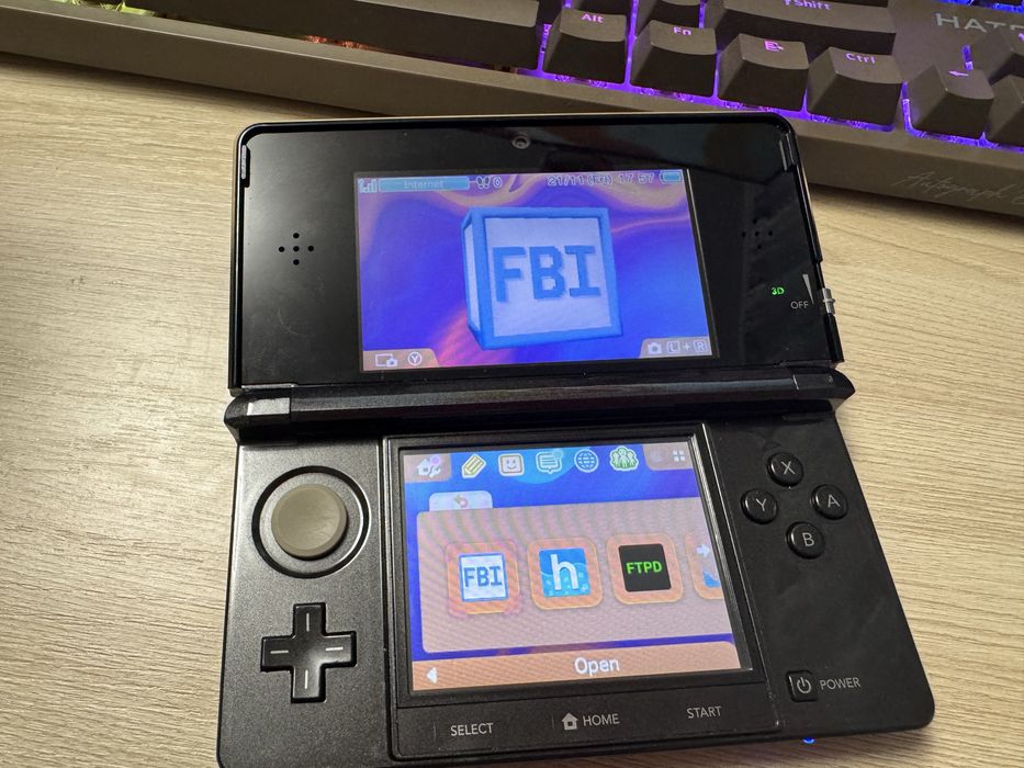 Портативна ігрова консоль Nintendo 3DS black