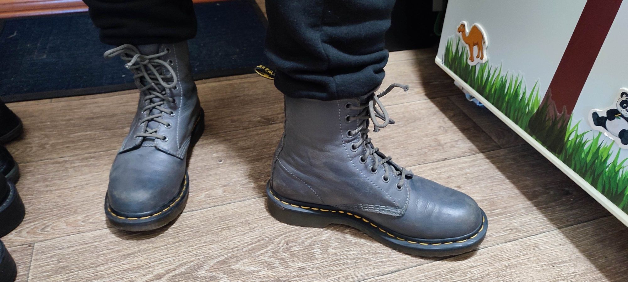 Dr. Martens ботинки, мартина