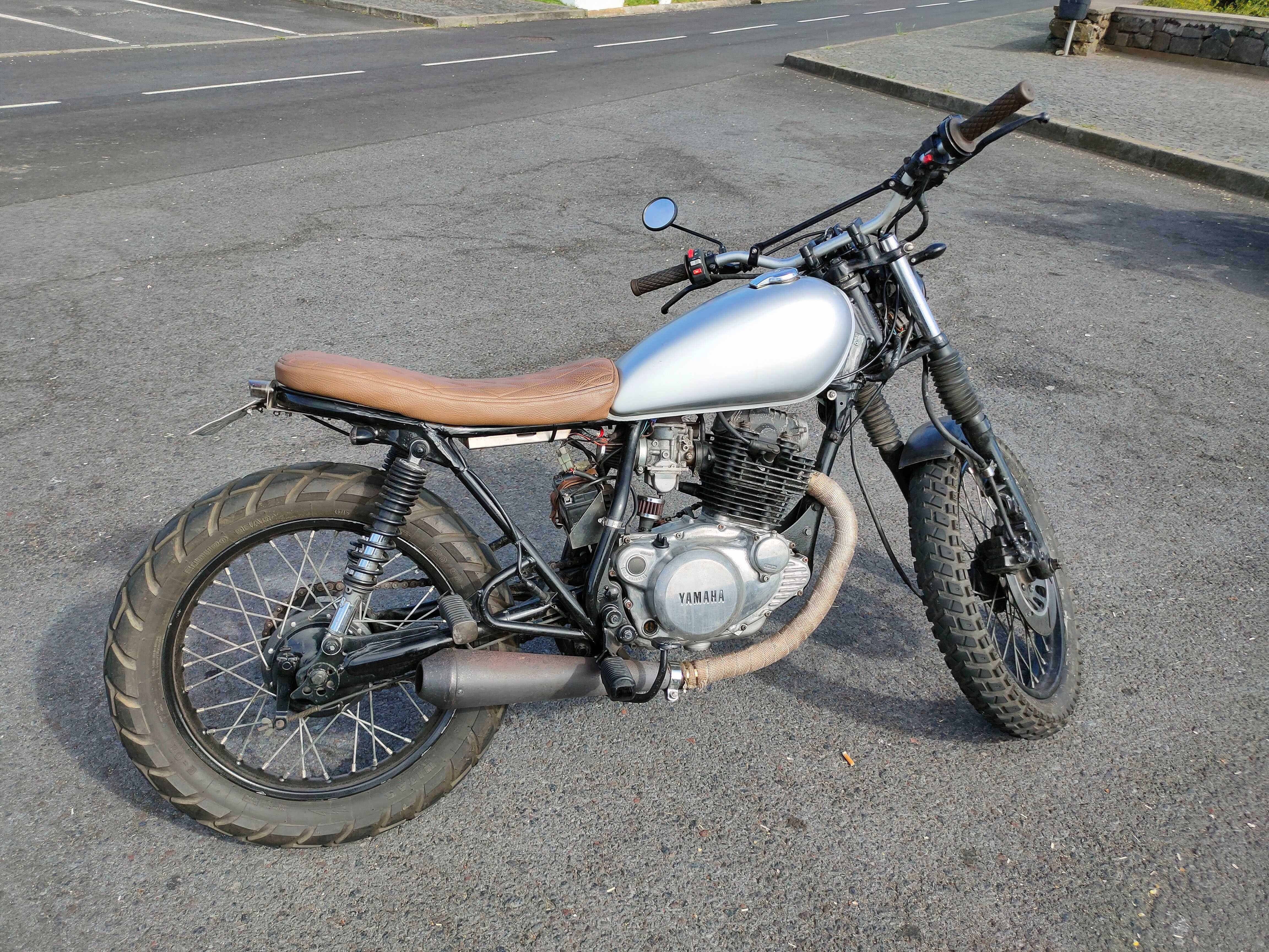 Yamaha SR250 Custom 2001