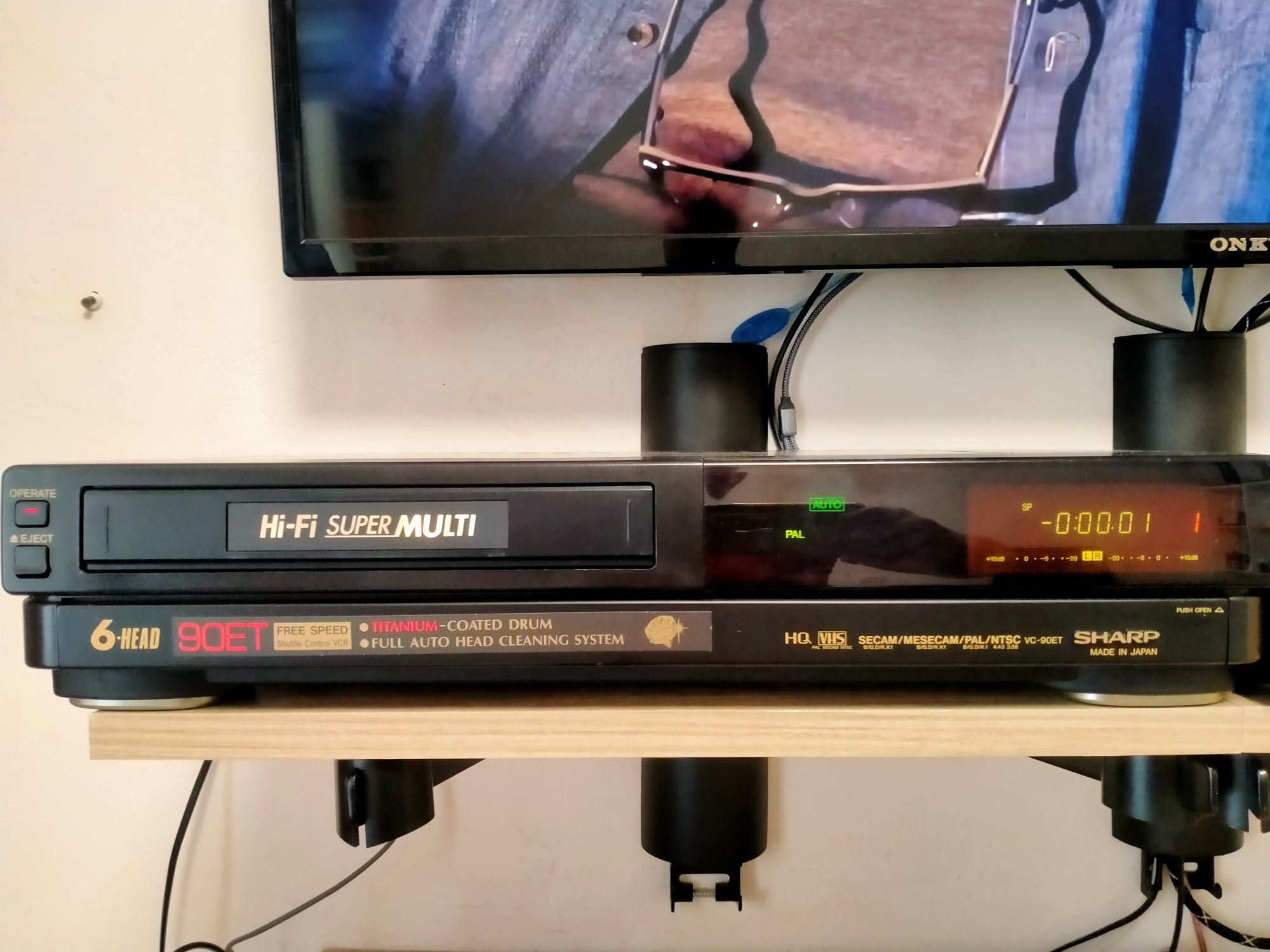 стерео видео магнитофон SHARP    VC 90 ETGRUNDIC JVC