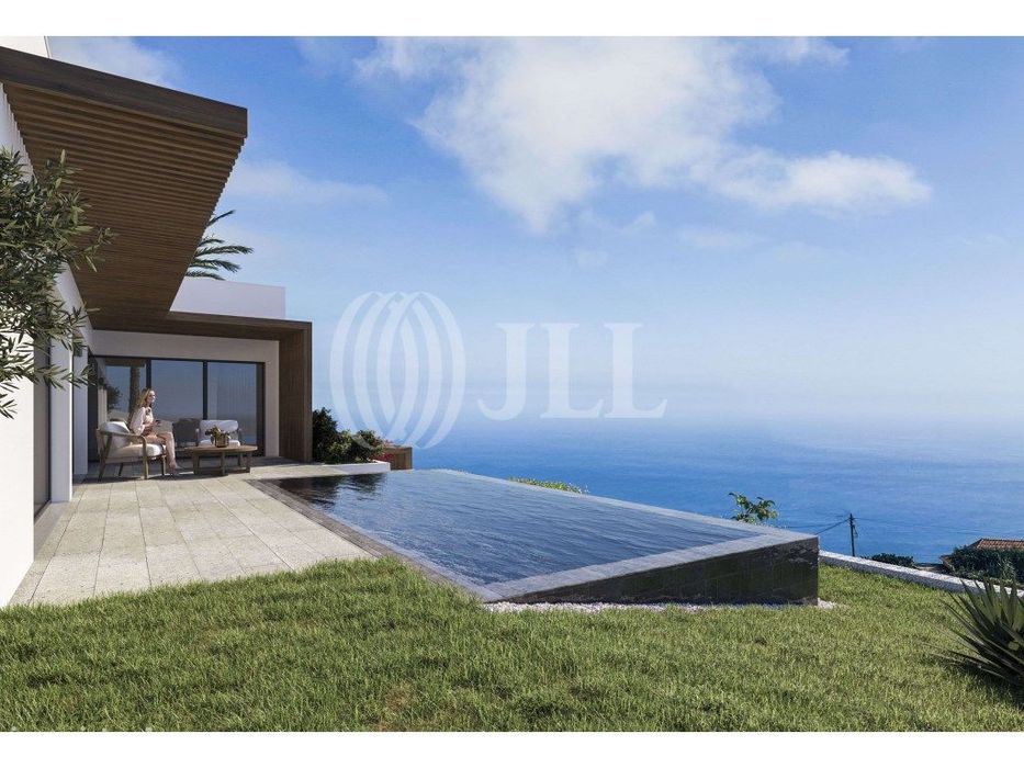 Moradia T3 com piscina, em Prazeres, Calheta, Madeira