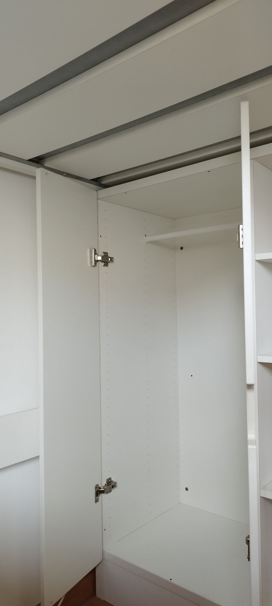 Cama alta IKEA  c/secretária