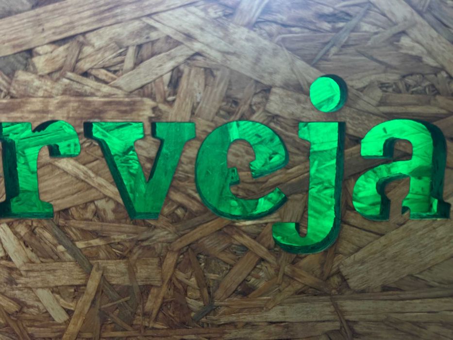 Placa decorativa "Aqui Cc é Companheiro de Cerveja" (com iluminação)