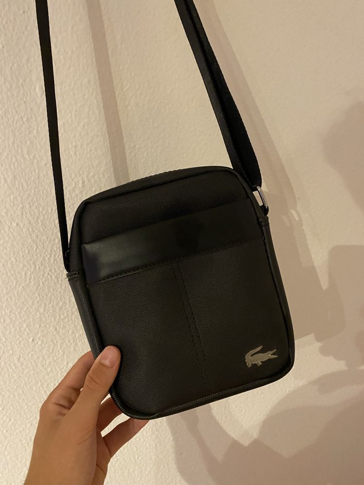 Bolsa da Lacoste