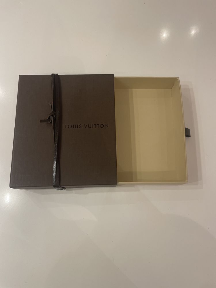 Pudełko LV Louis Vuitton