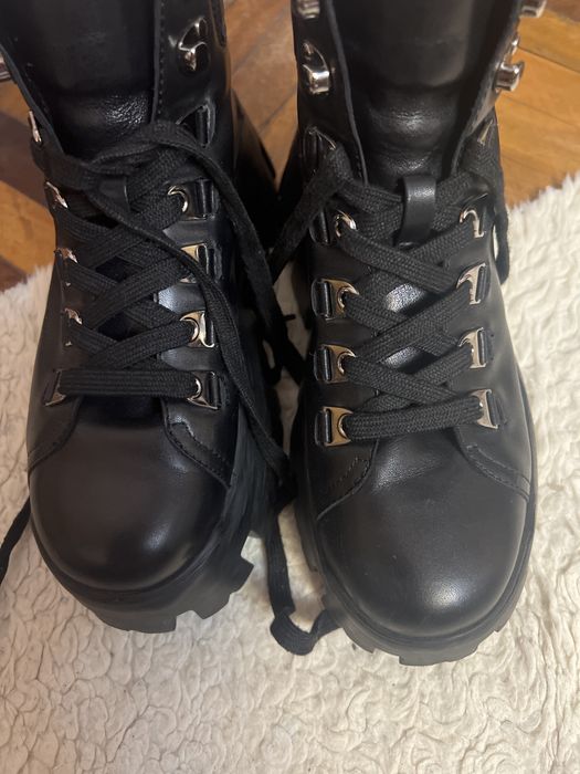 Ботинки кожа чорні на платформі р.37 intertop
