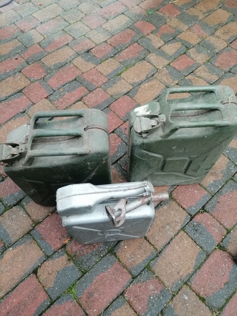 Karnister czasy PRL 1x20litrów