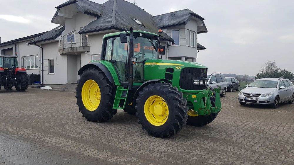 John Deere 6830 TUZ TLS 2012R  Bardzo ładny John Deere 6830 TUZ TLS 2012R