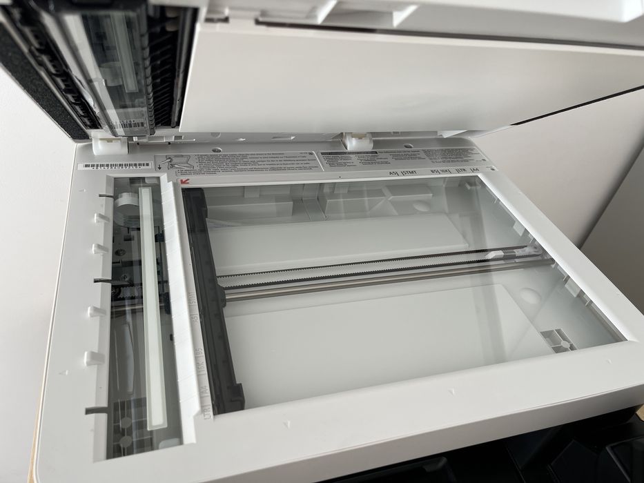 Canon i-SENSYS MF645CX -Niezawodne urządzenie wielofunkcyjne do biura