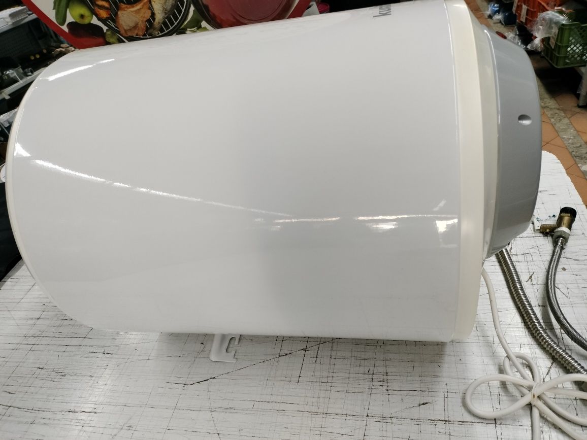Termo-cumulador Kunft 50lts super novo..pronto a instalar