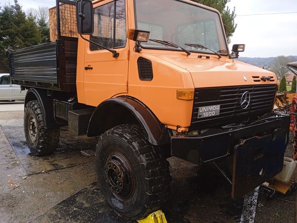 Mercedes Unimog 1500