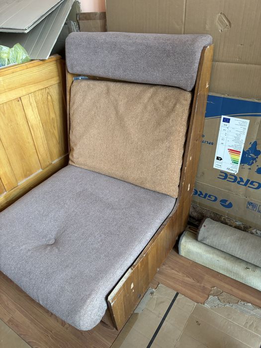 Мʼяке крісло, розкладне