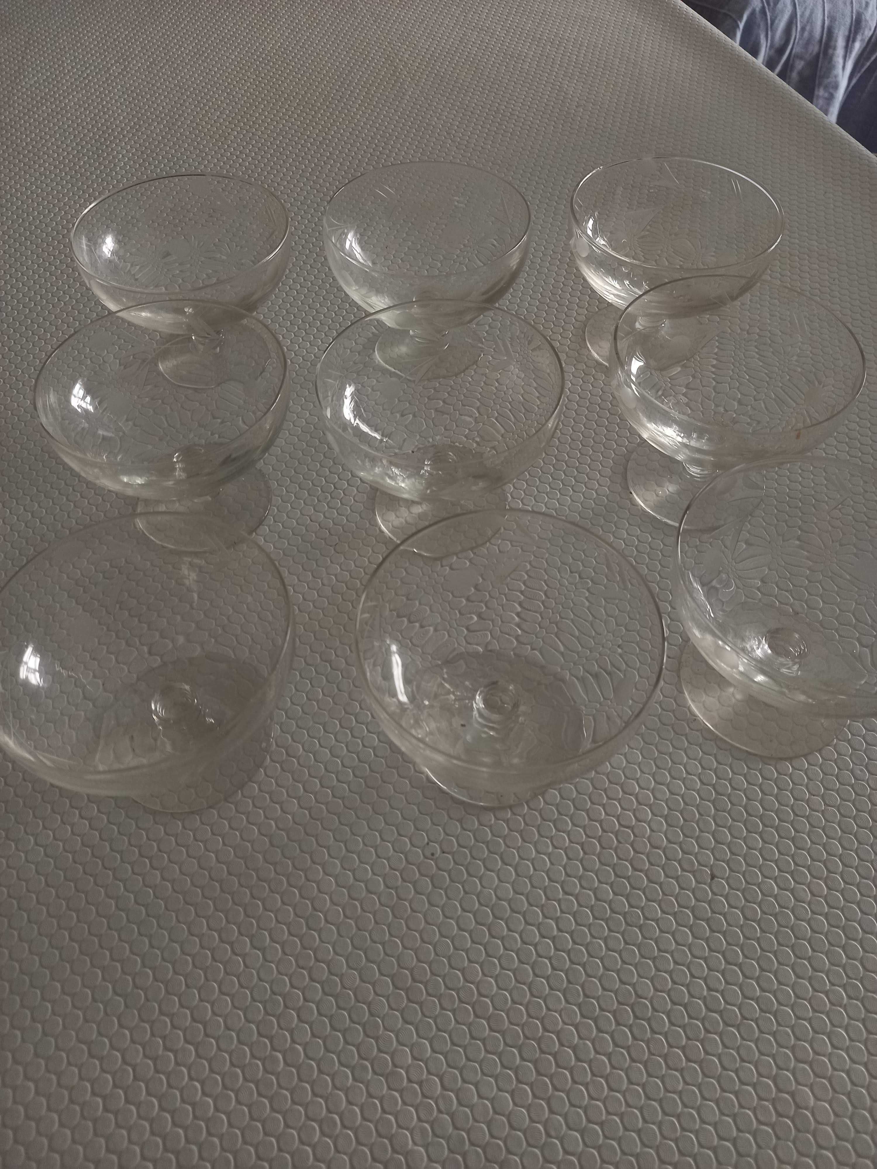 9 taças de champanhe / sobremesa (Portes incluídos)