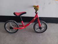 Bicicleta de equilibrio Chicco Ferrari sem pedais
