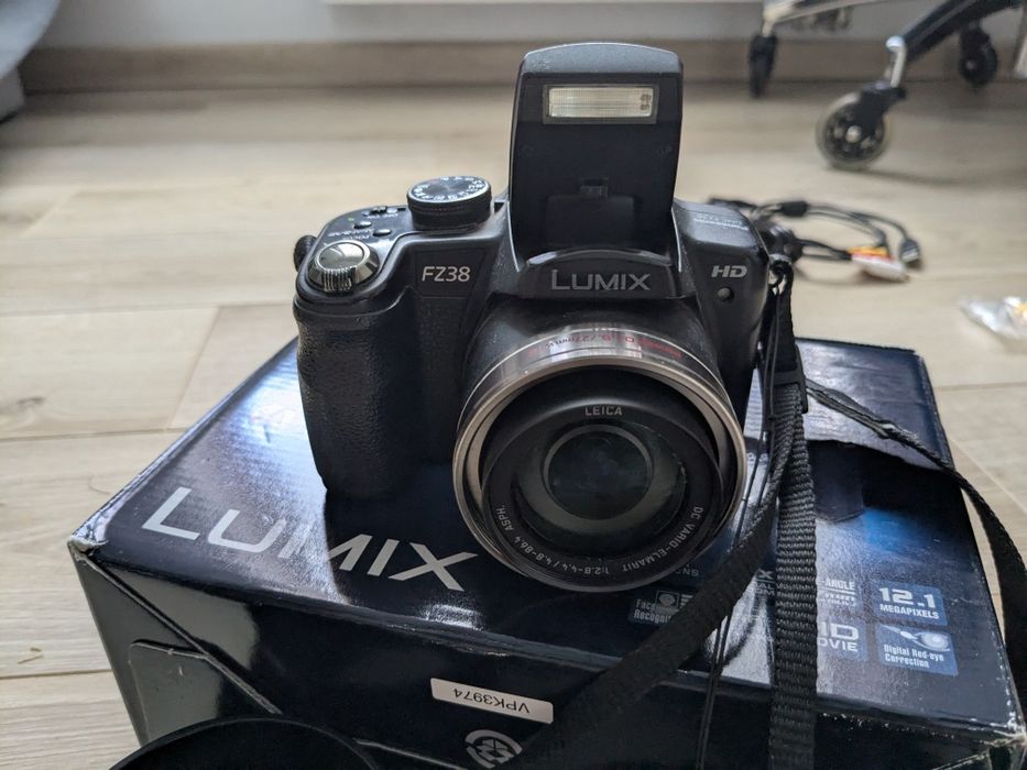aparat Panasonic FZ38 w pełni sprawny komplet