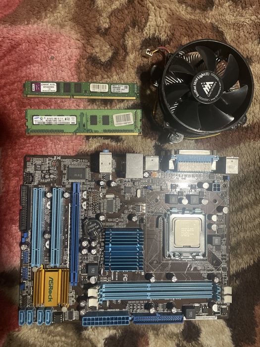 Материнская плата P5G41T-M