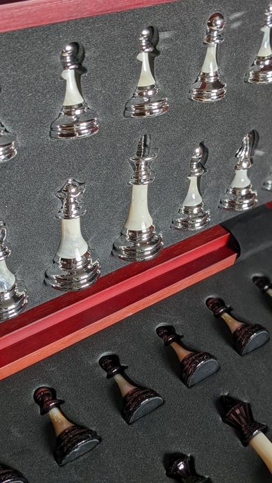 Шахи VIP класу | Дерево + акрил | Подарунок на рівні!
