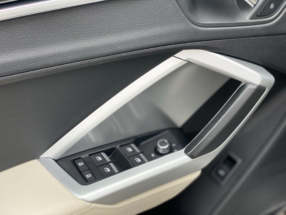 Audi (1570) Q3 (ВНЕСОК від 30%) Авторинок МЕТРО Кривий Ріг