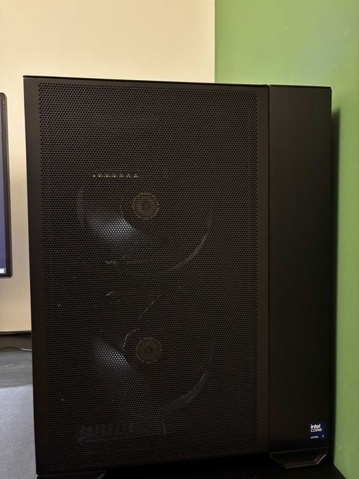 Komputer/Stacja robocza Intel Ultra 7/RTX 5070 TI/32GB RAM/2TB SSD