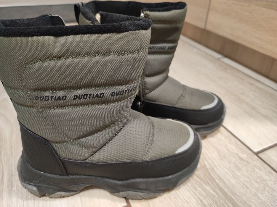 Зимове/осіннє взуття