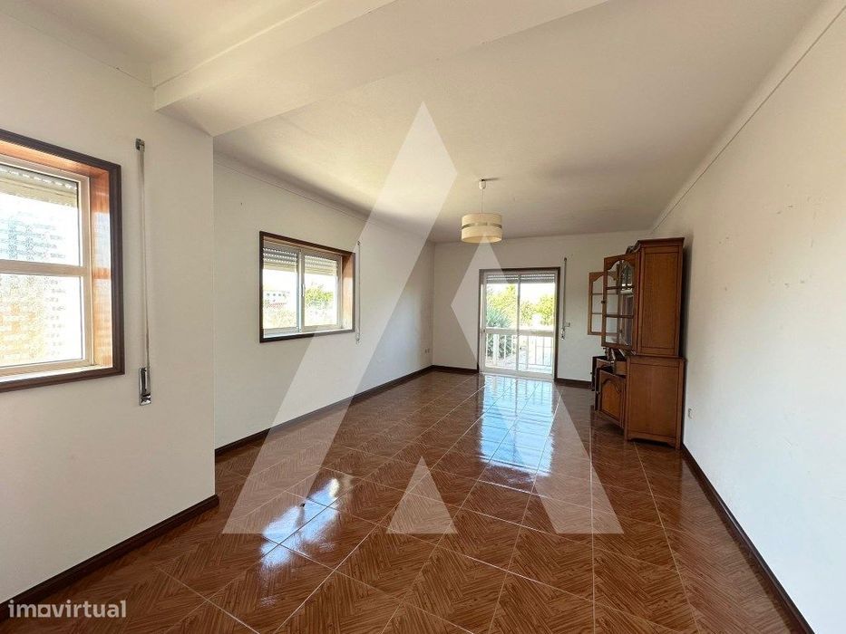 Moradia em Sangalhos