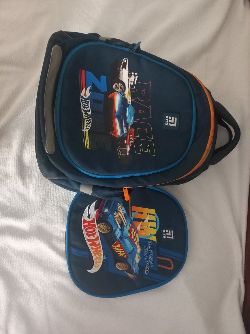 Шкільний рюкзак KITE HOT WHEELS для хлопчика 1-3 клас
