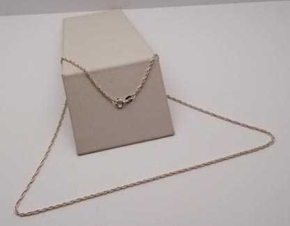 Srebrny łańcuszek Singapur 48 cm. 1,7 mm.