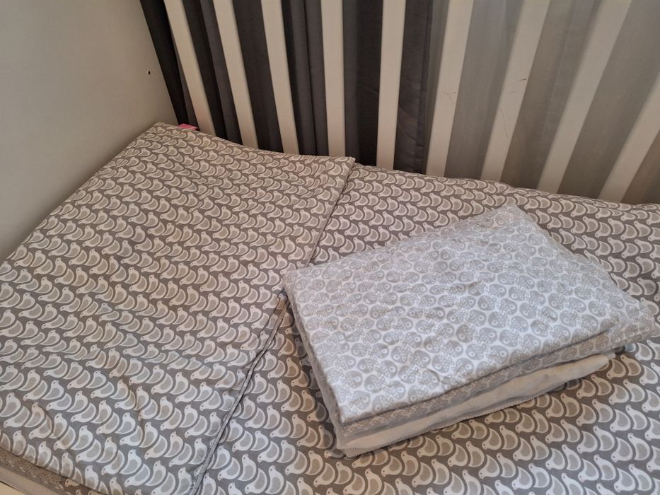 Łóżeczko dziecięce Ikea+materac+2 zestawy pościeli