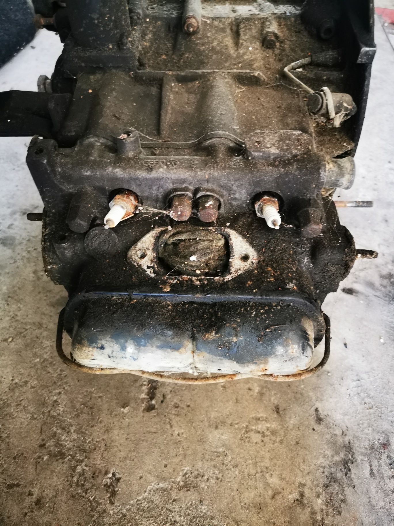 Sprzedam silnik i częsc od VW T3