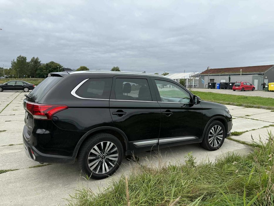 Mitsubishi Outlander Mitsubishi Outlander 2.0  VAT 23%