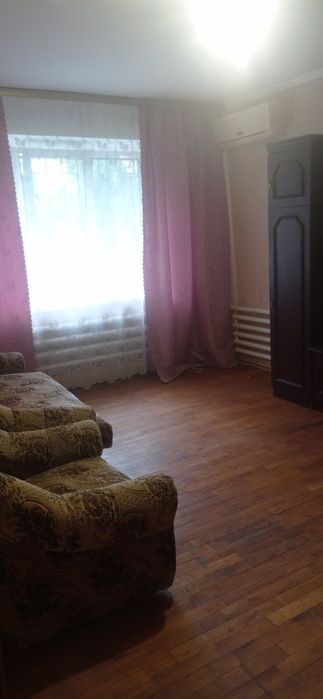 Здам 1к.кв.по вул.Чорних Запорожців