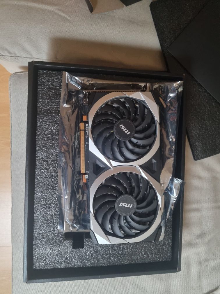 RX 6600 8GB nova