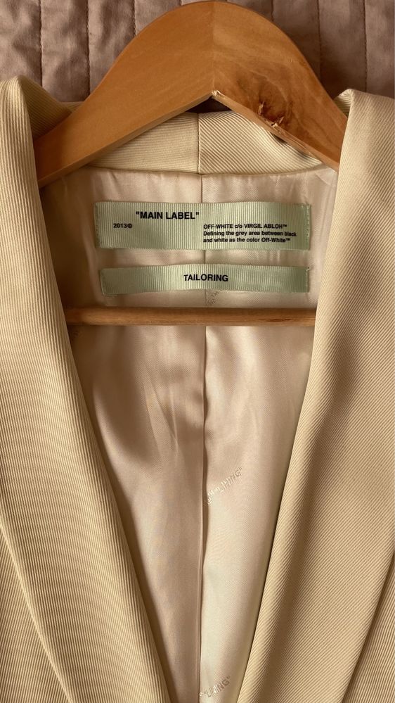 Женский пиджак off white удлиненный оригинал р 40