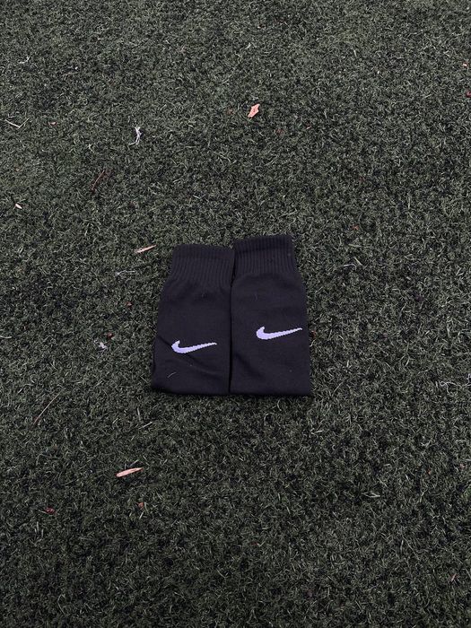 Футбольні гетри Nike