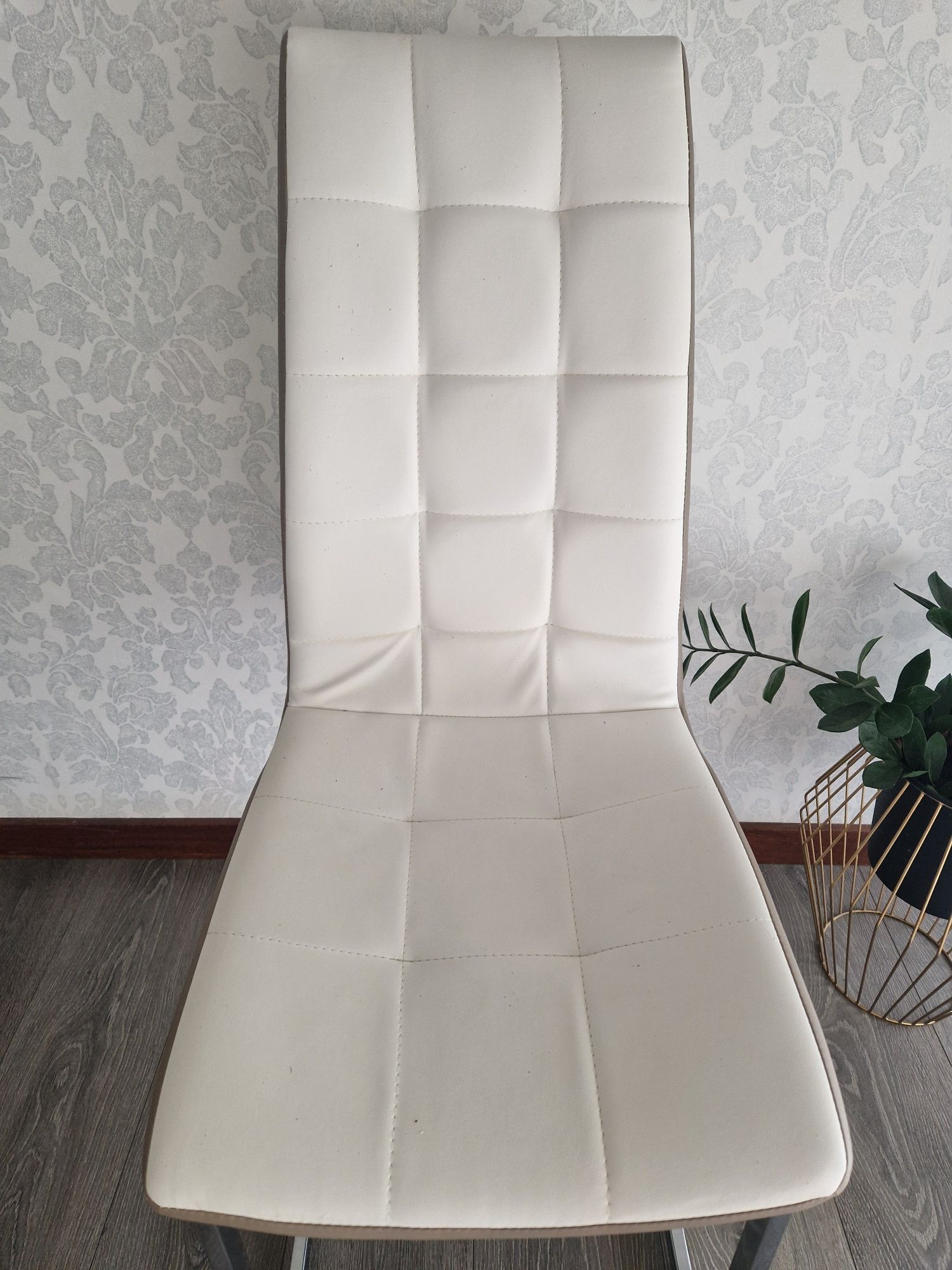 Conjunto de 8 cadeiras de mesa de jantar