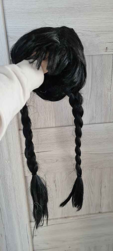 Peruka Wednesday Addams karnawał
