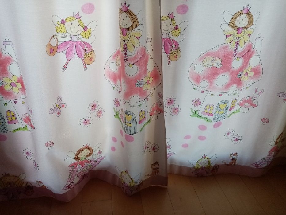 Cortinados quarto criança