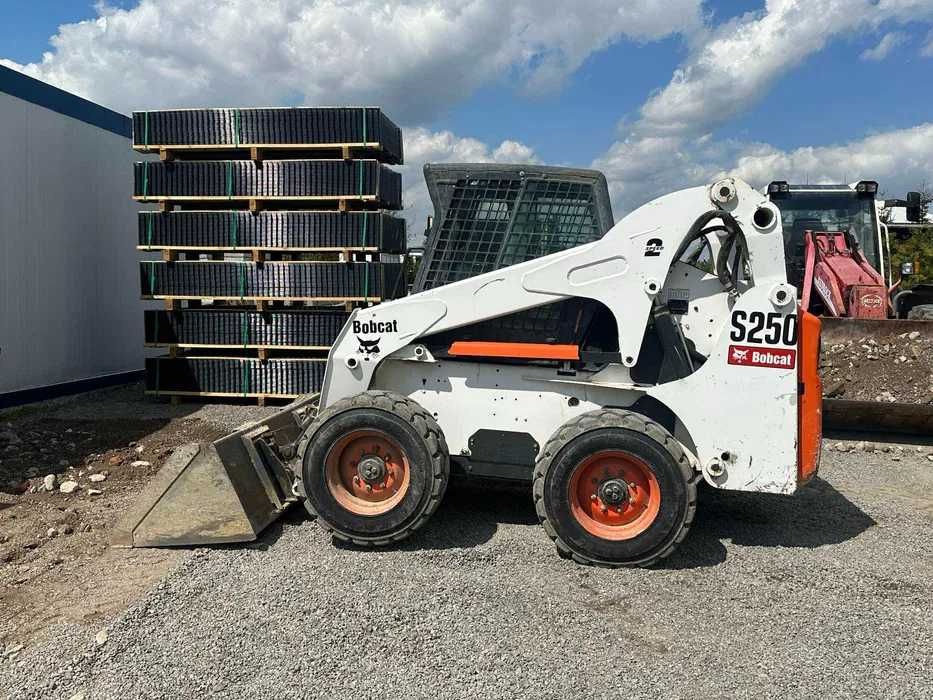 Miniładowarka BOBCAT wynajem bez operatora ,wynajmę
