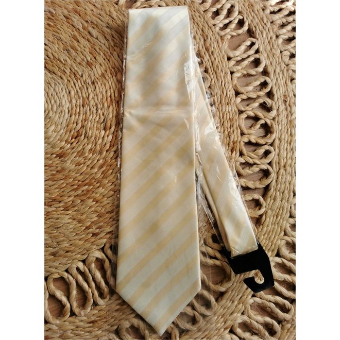 Kremowo-żółty krawat w paski