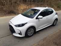 Toyota Yaris Salon PL Kamera Radar
