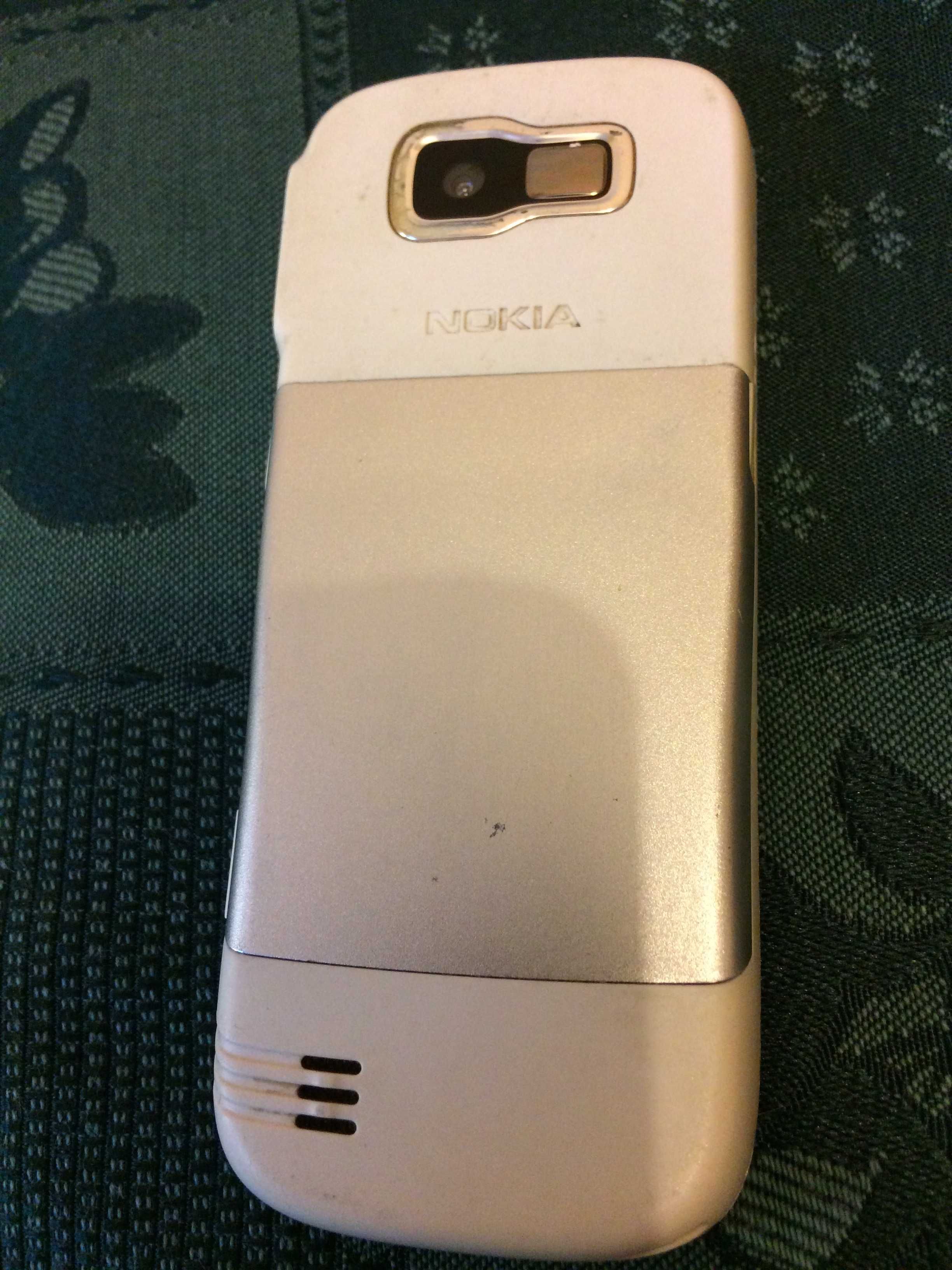 Nokia 2630+ зарядка. Ультра-тонкий и лёгкий телефон.