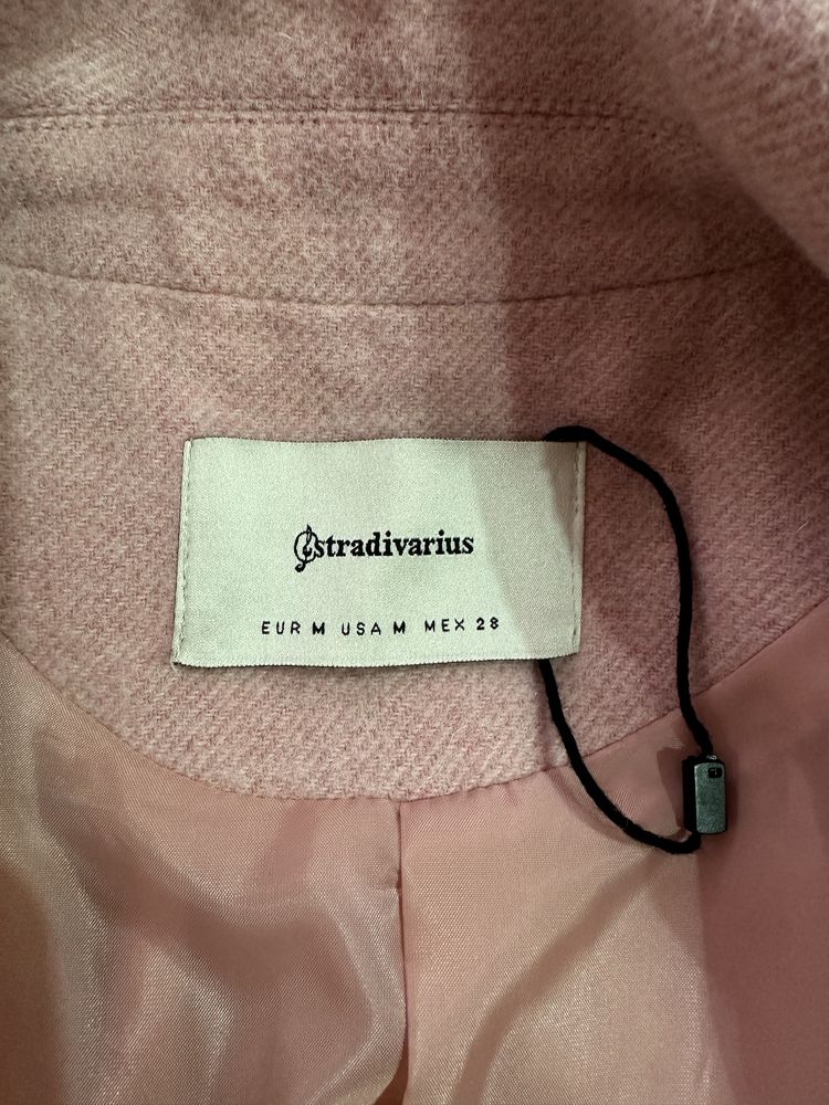 Продам новое пальто STRADIVARIUS