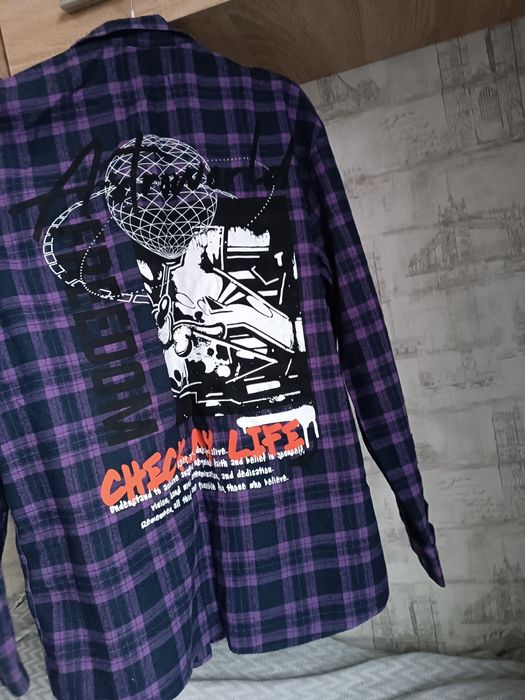 Стильна чоловіча сорочка