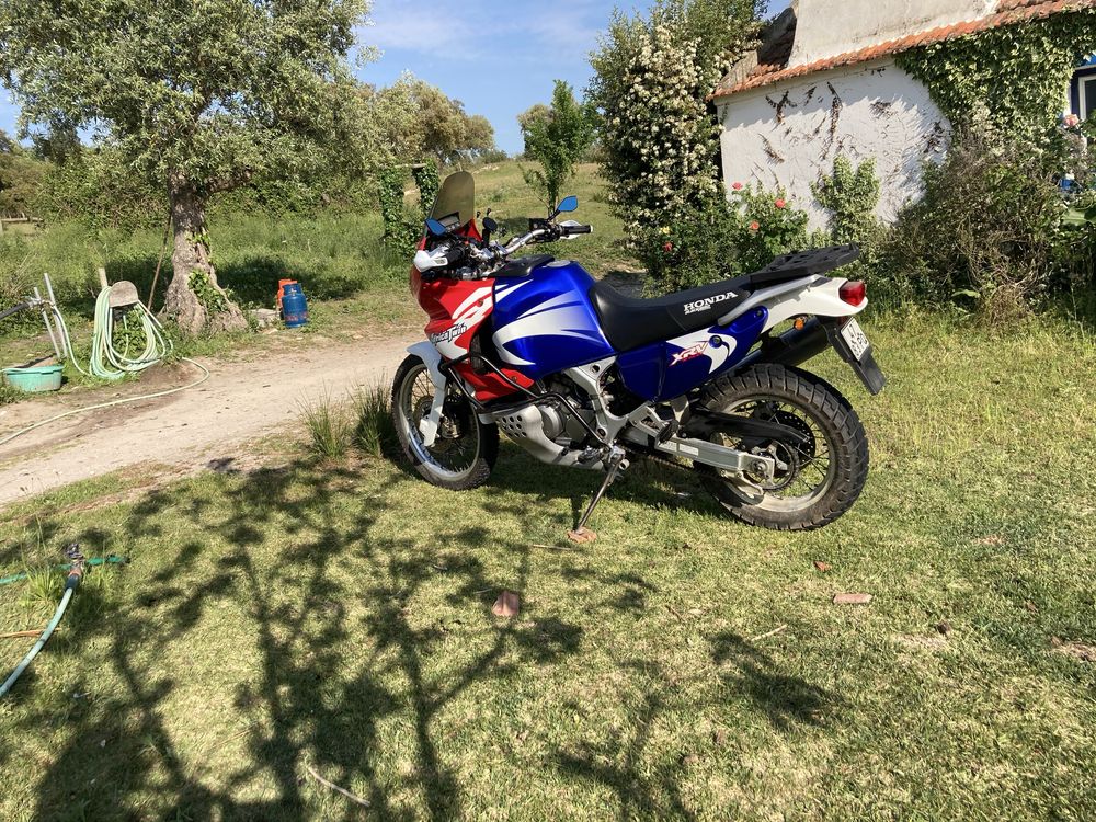 Xrv 750 africa twin