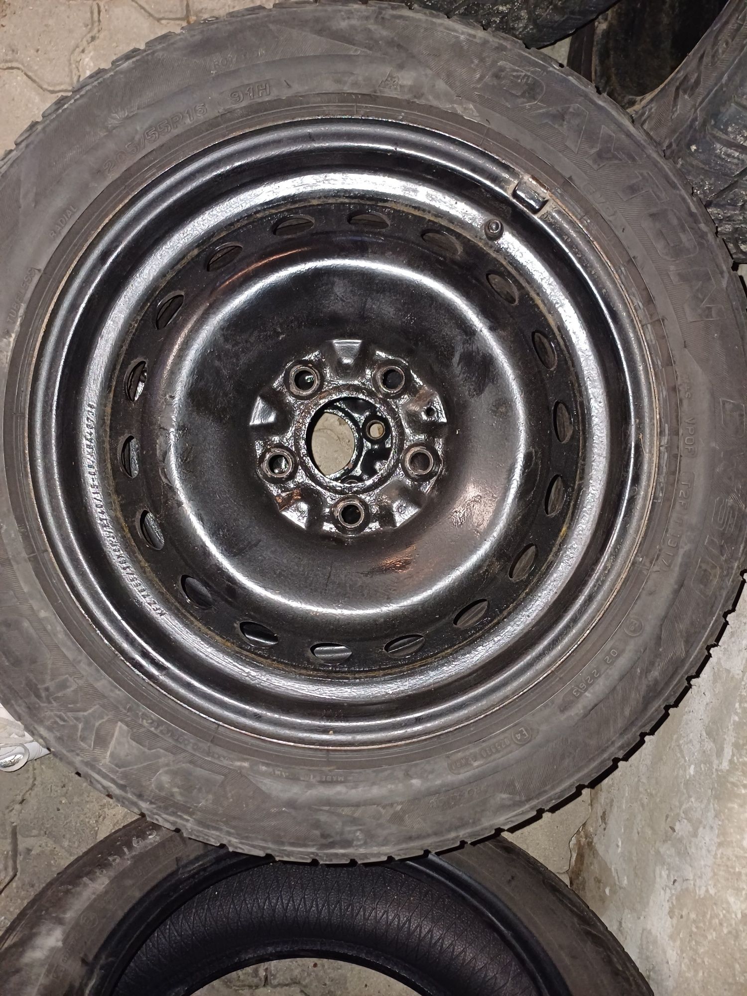Koła zimowe 255/55 r16