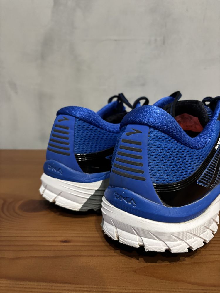 Brooks Adrenaline 18