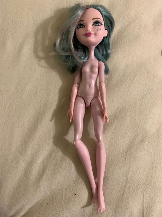 Лялька Евер Афтер хай Ever After High