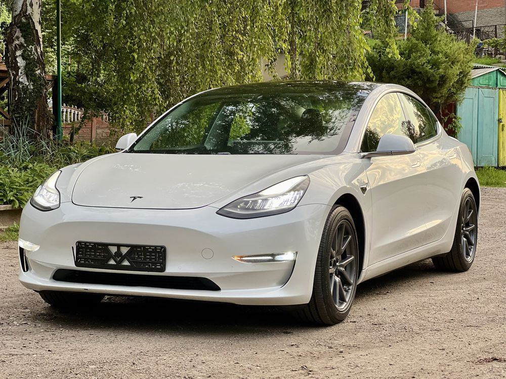 Tesla Model 3 Long Range Dual Motors