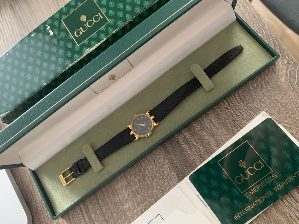 Оригінальний годинник Gucci 3400L